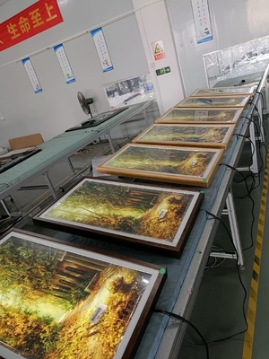 32 /43/55 Inch Wall Mounted Digital Signage Wooden Frame