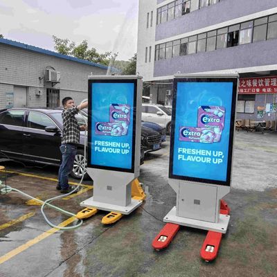 उच्च चमक IP65 आउटडोर वाटरप्रूफ डस्टप्रूफ एंड्रॉयड फैनलेस एलसीडी डिजिटल साइनेज डिस्प्ले 10 सेमी मोटाई अनुकूलन